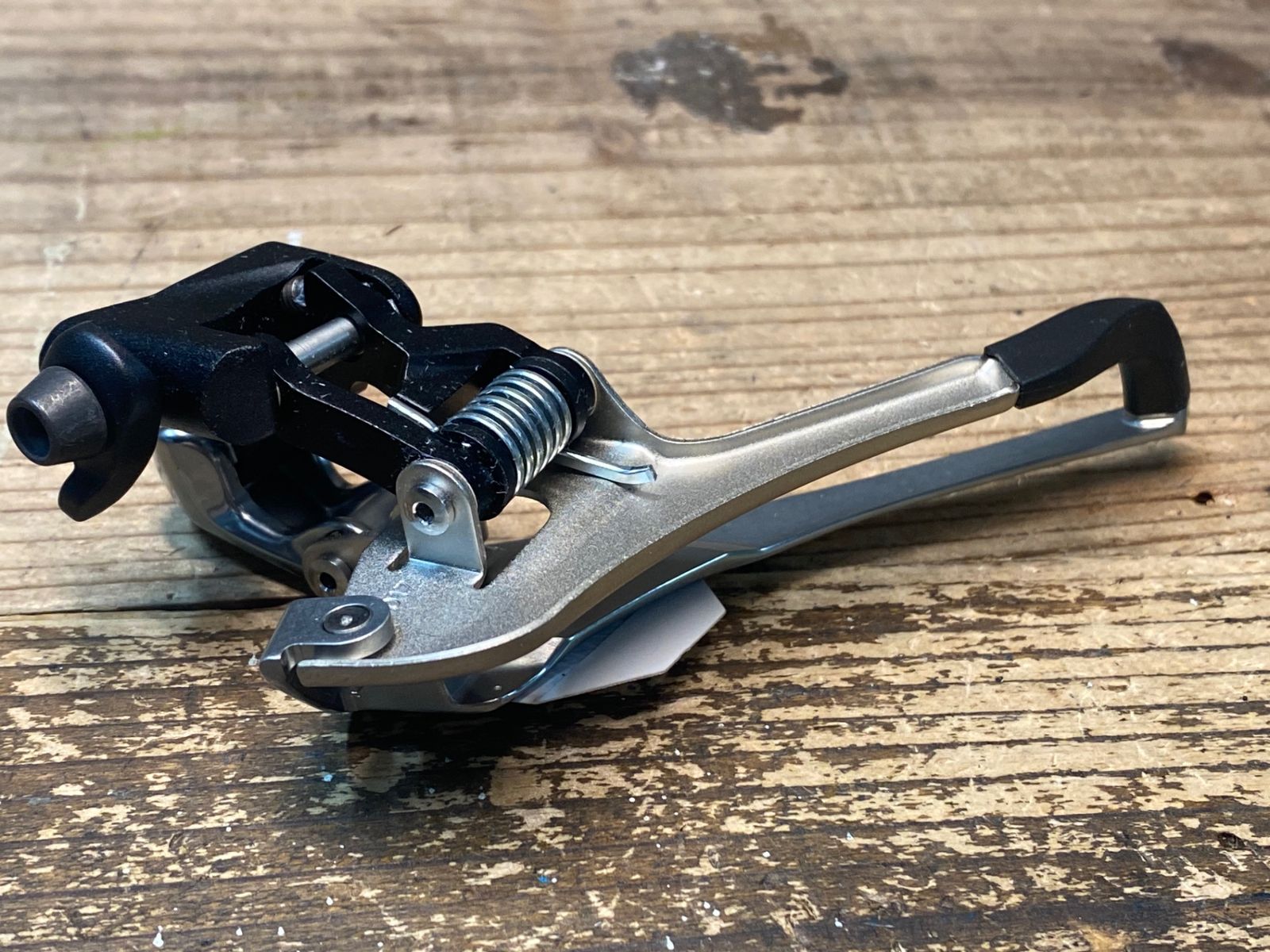 JE095 スラム SRAM レッド Red フロントディレイラー 直付