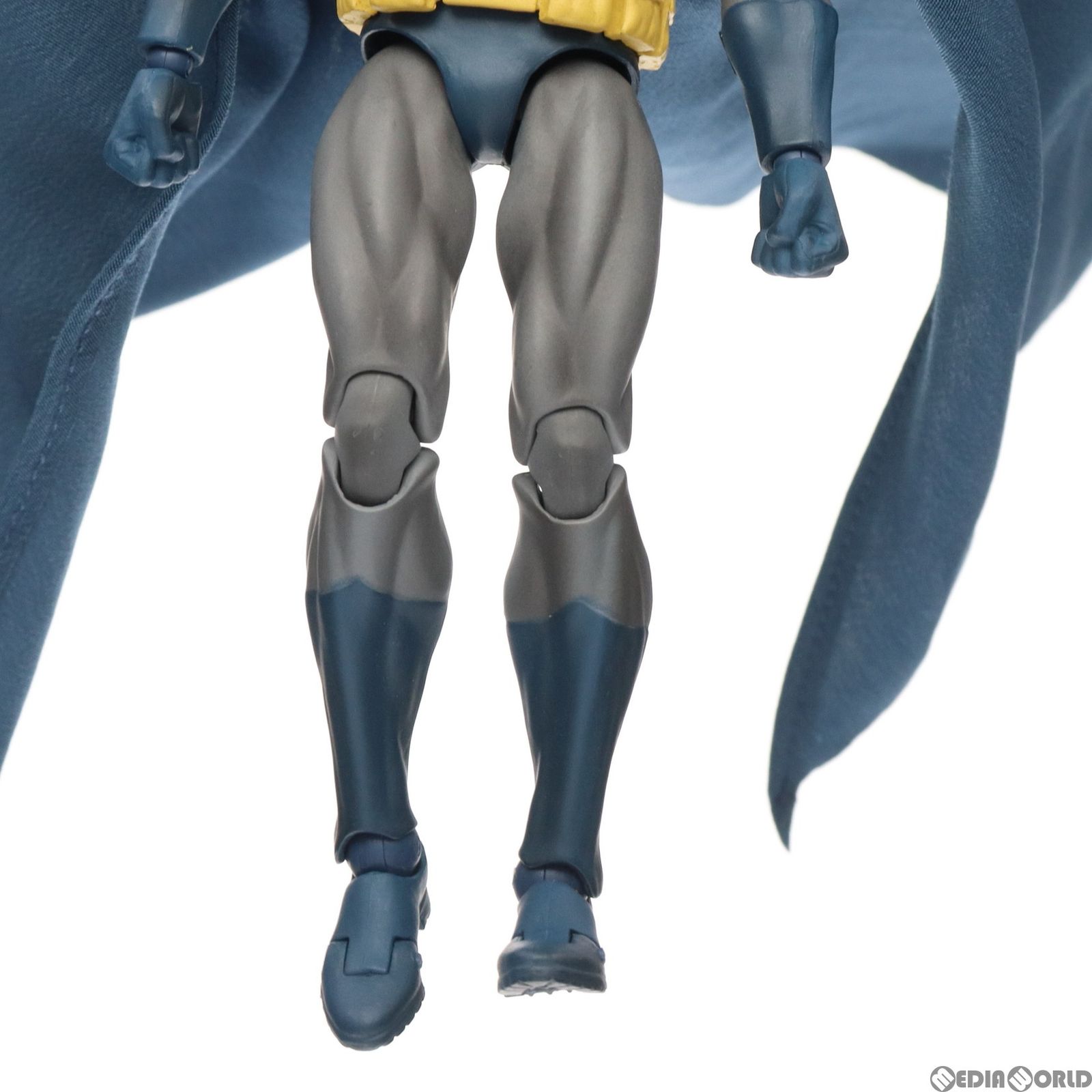 マフェックス No.105 MAFEX BATMAN HUSH(バットマン:ハッシュ マフェックス No.105 MAFEX BATMAN HUSH(バットマン:ハッシュ
