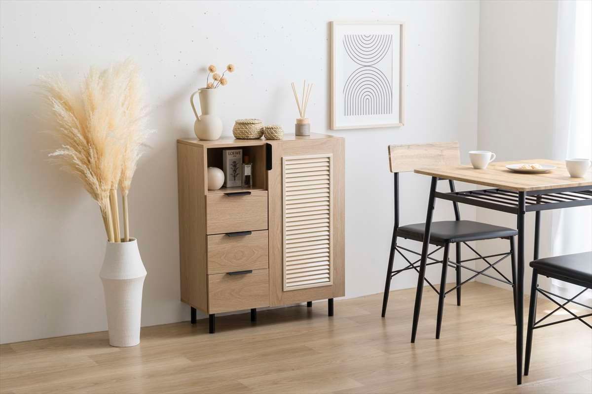 サイズ、デザインオーダー可！バッタン3枚扉キャビネット