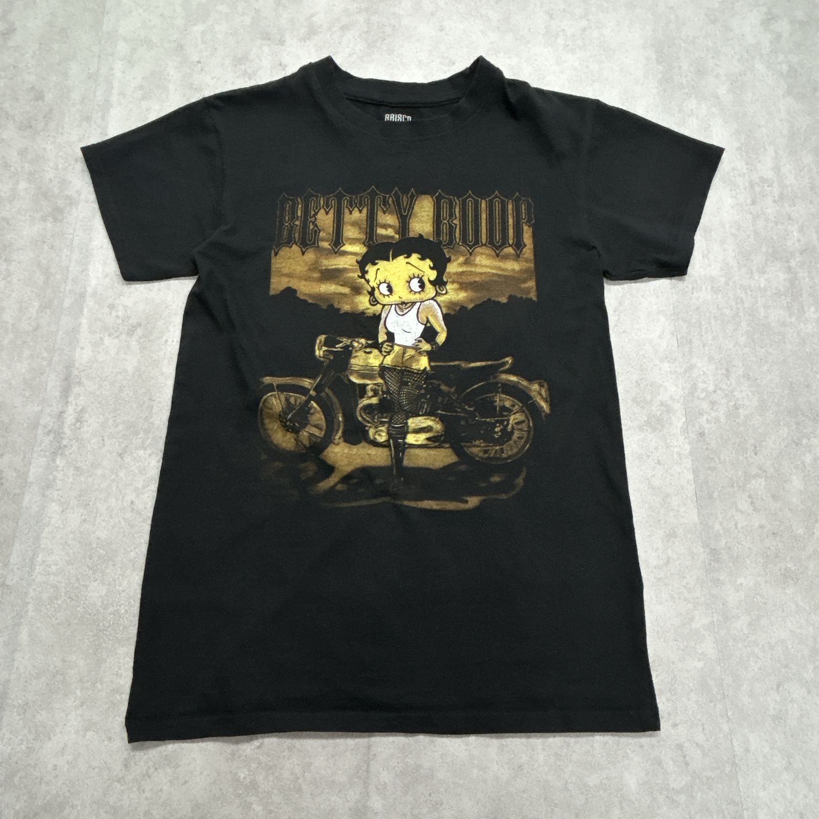 ベティ・ブープ Betty Boop ベティちゃん 人気キャラクター かわいい トップス 半袖Tシャツ プリントTシャツ 古着 ブラック 黒 S -  メルカリ