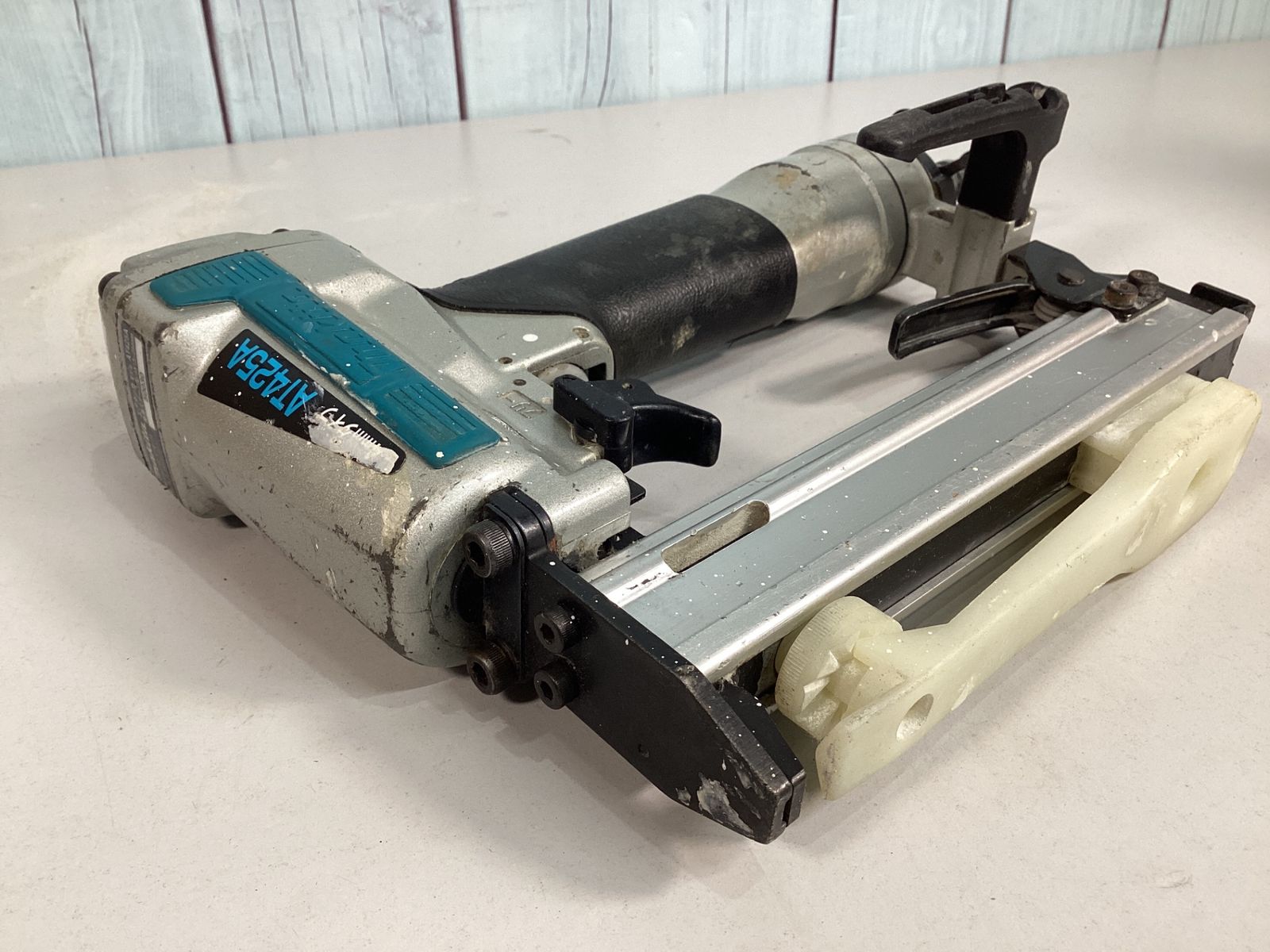 常圧エアタッカ AT425AK