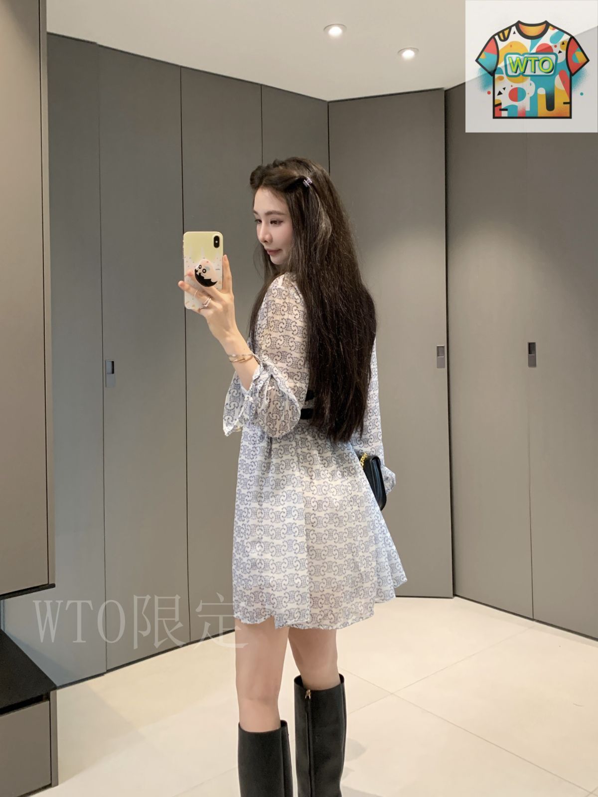【極希少✨】セリーヌ　ワンピース　シルク100％　フレンチスリーブ　総柄　38 今日特価】Celine セリーヌ シルクワンピース-1 - メルカリ