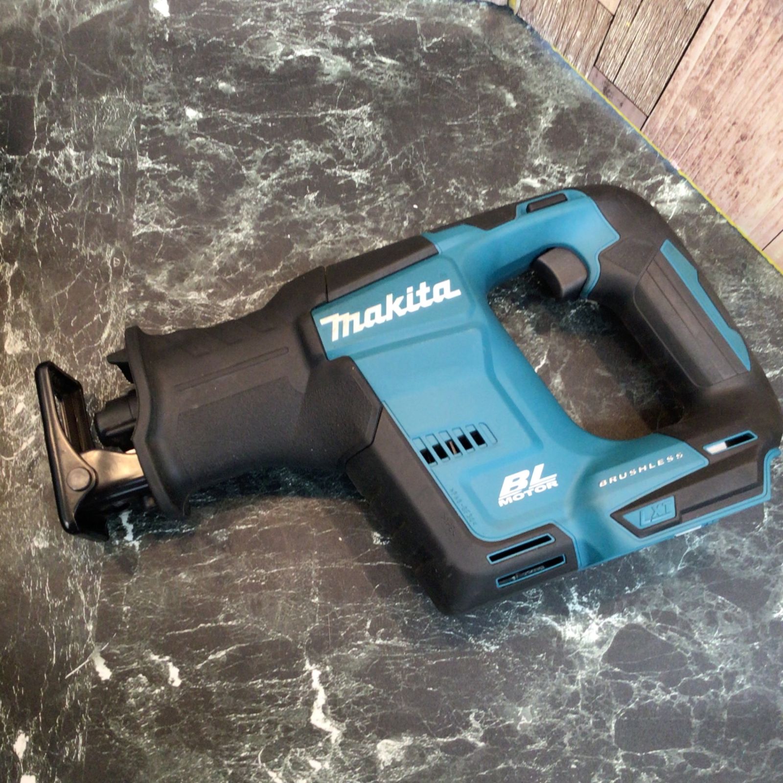 ☆マキタ(makita) コードレスレシプロソー JR188DRG【八潮店】 - メルカリ