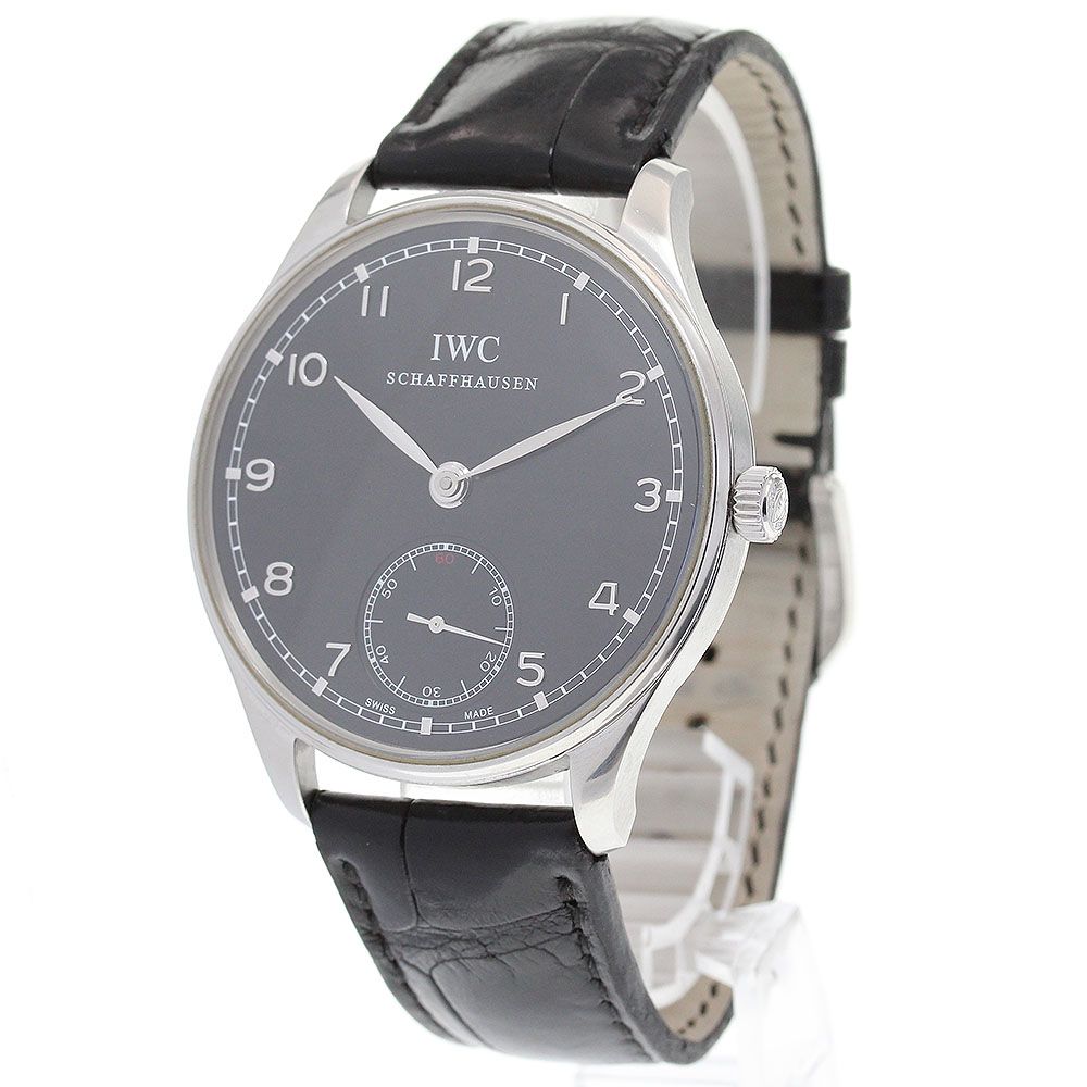 白樺で一休み♡ シマエナガちゃん