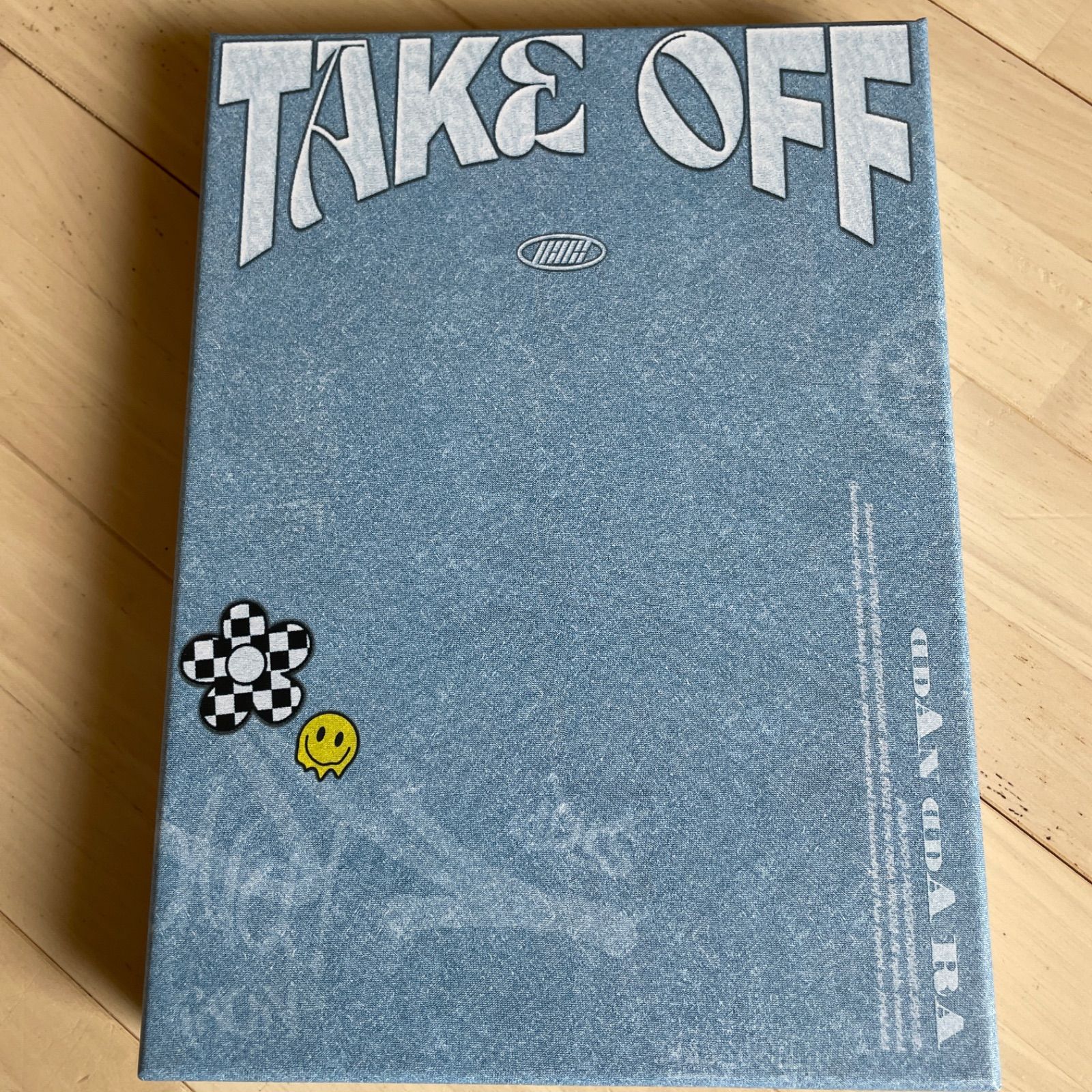 iKON TAKE OFF CD フォトブック ステッカー - メルカリ