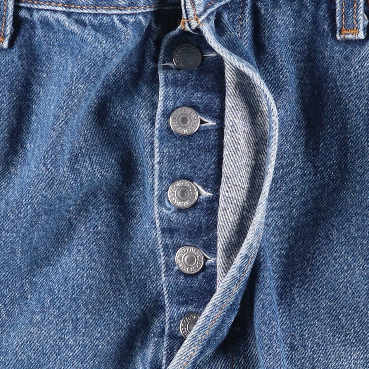 ストレートデニムパンツ