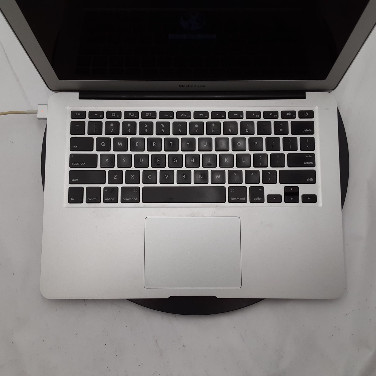 MacBook Air 13inch Early 2015 ジャンク品 ☆ジャンク☆ Apple MacBook Air (13インチ, Early 2015) [Core