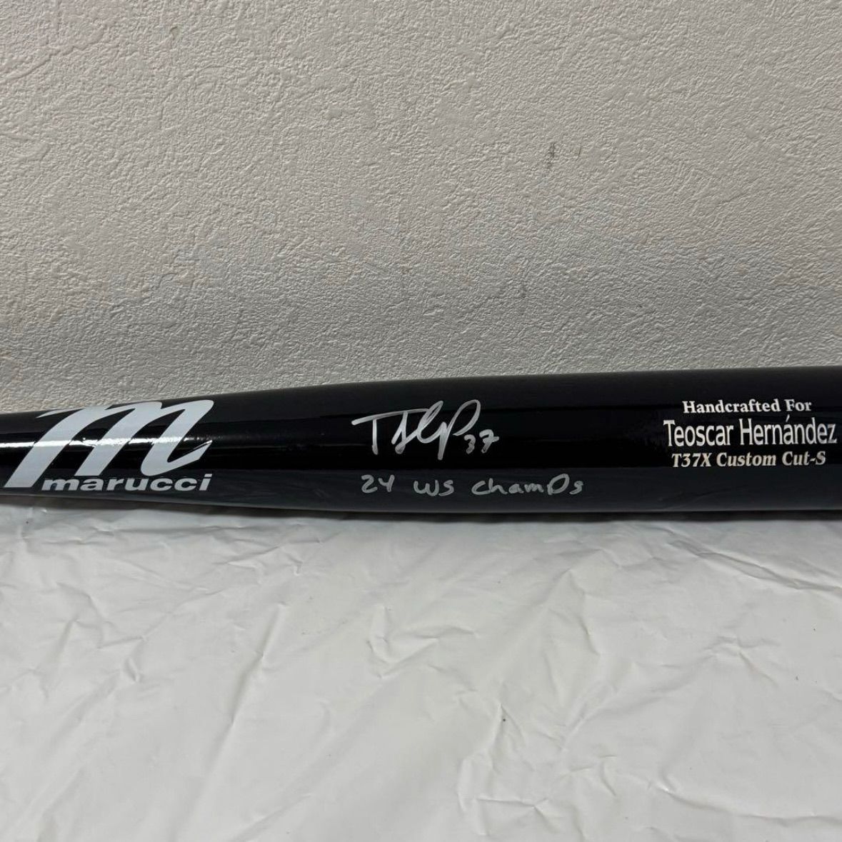 正規品！ドジャース テオスカー ヘルナンデス 直筆サイン バット MLB