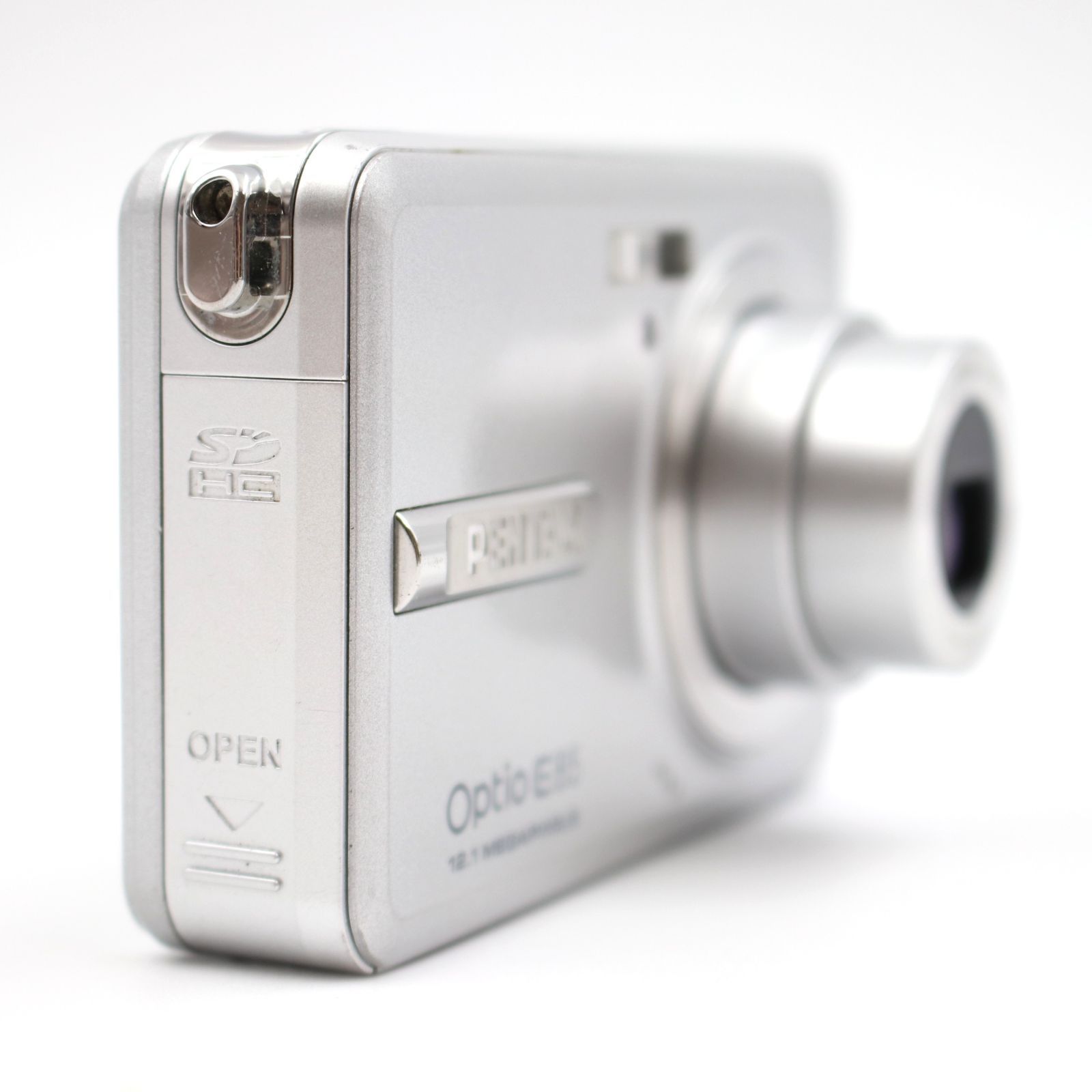 □極上品□ PENTAX Optio E85 シルバー コンパクトデジタル