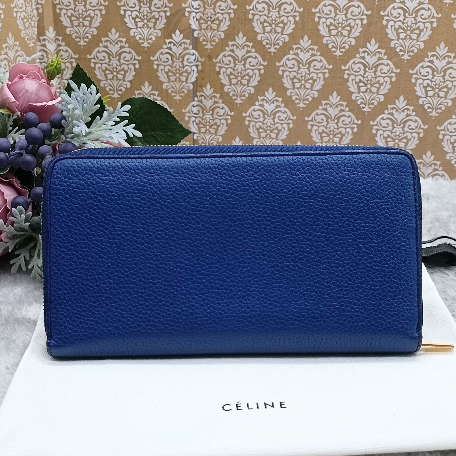 CELINE 》 ☆美品☆ セリーヌ ラージ・ジップ・マルチファンクション 長財布 ロングウォレット ラウンドファスナー フィービー期 ブルー系 本革  ユニセックス 保存袋付 送料無料・匿名配送・最短即日発送いたします！ 626 - メルカリ