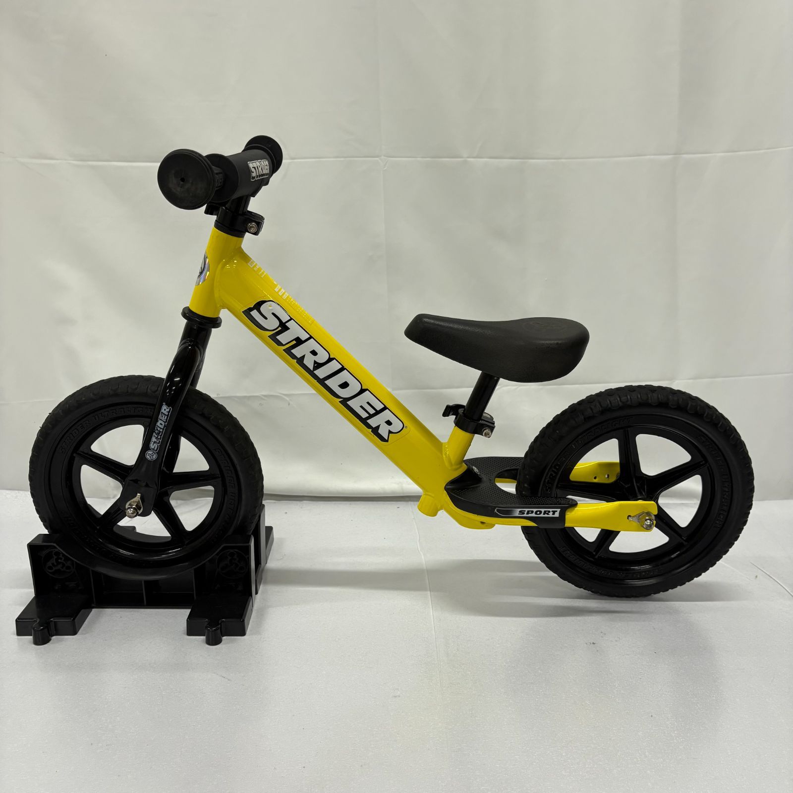 美品 STRIDER 12 SPORT ストライダー スポーツ バランスバイク