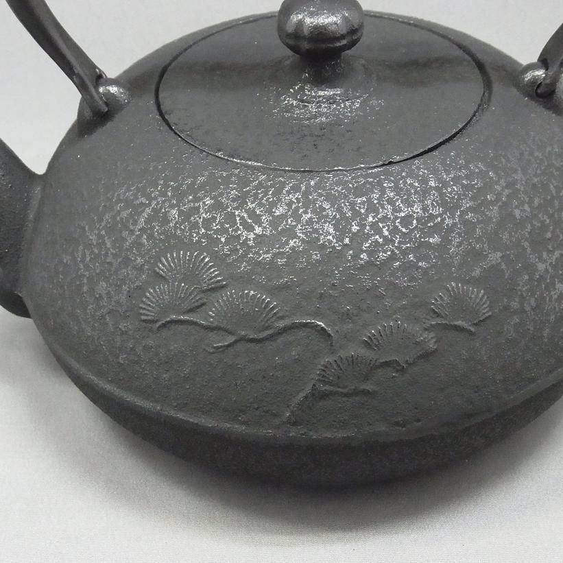 南部盛栄堂 松柄 瓶敷セット 南部鉄瓶 IMPECCABLEHEALTHCARESERVICES_COM