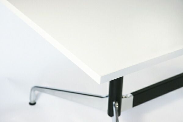 送料無料 新品 イームズ セグメンテッドベーステーブル 180 WHT 値下げ