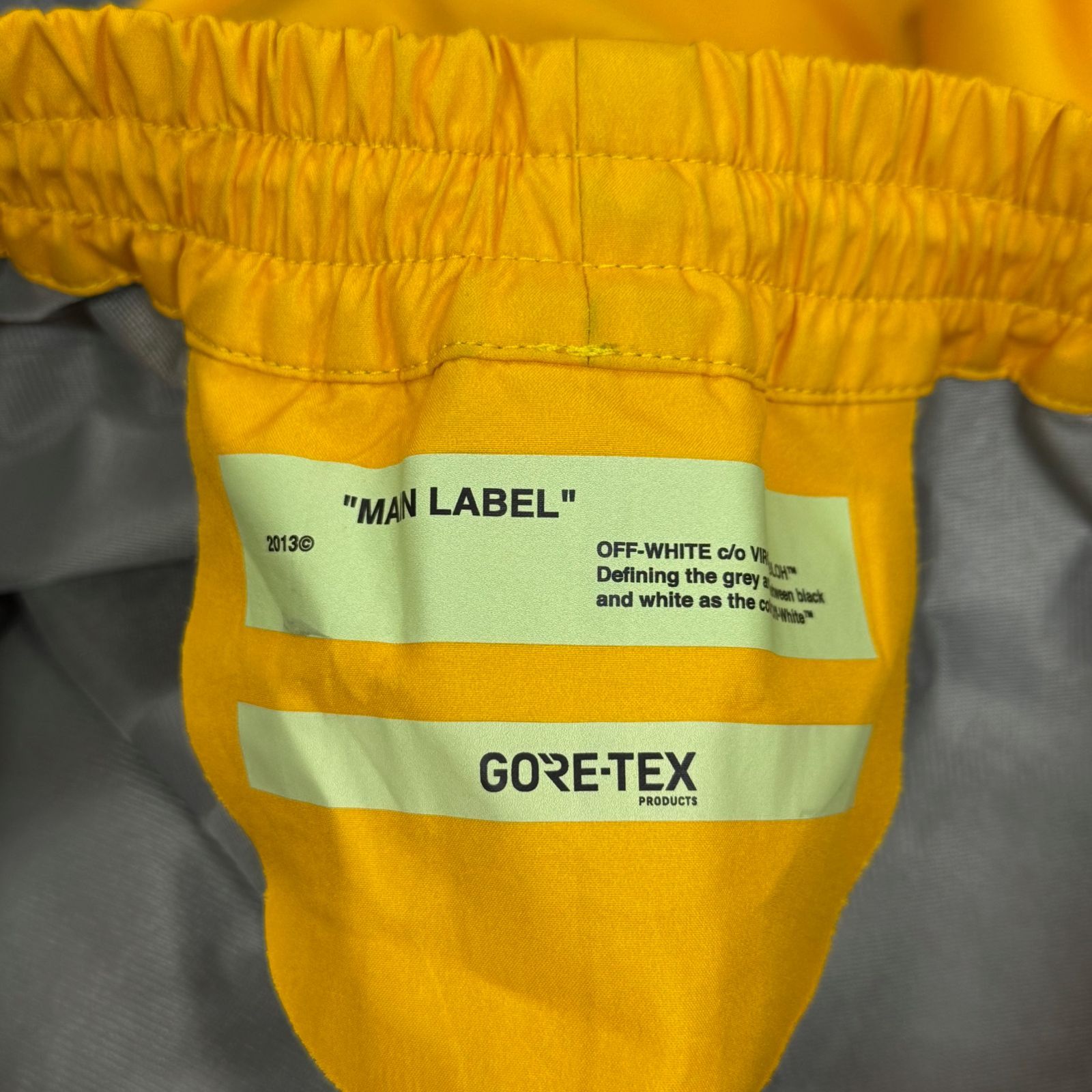 OFF-WHITE Industrial Gore-tex Track Trousers In Gold ゴアテックス 