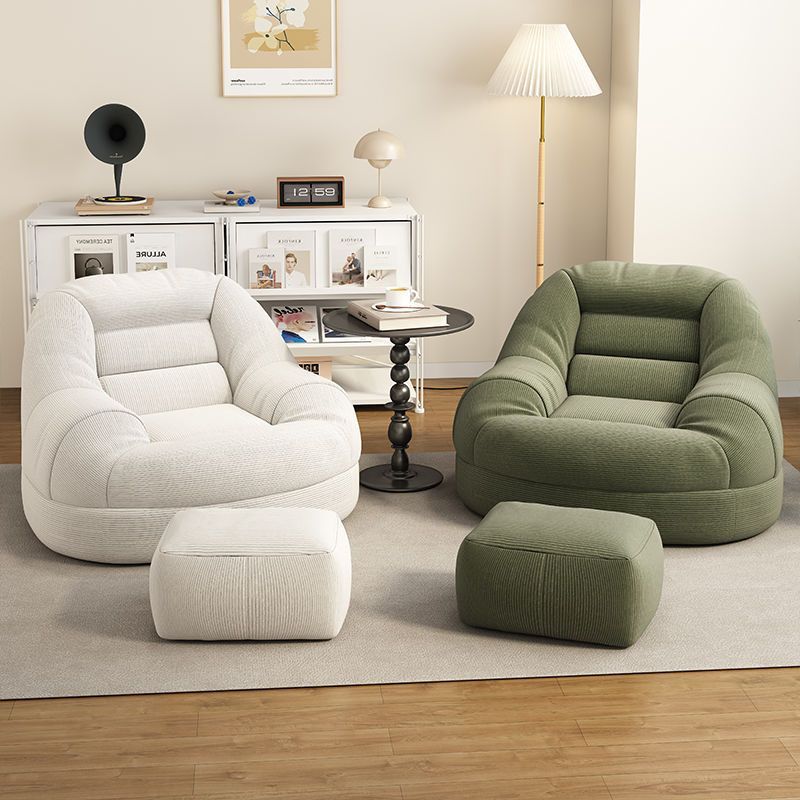 寝室 リビングルーム