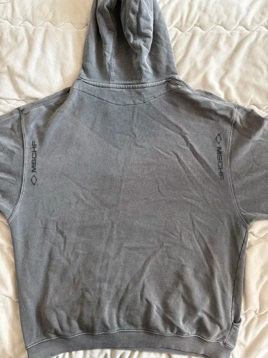 ヴィヴィアンウエストウッドレッドレーベル ダブルジップ ロングパーカー ワッペン ヴィヴィアンウエストウッドレッドレーベル ダブルジップ ロング