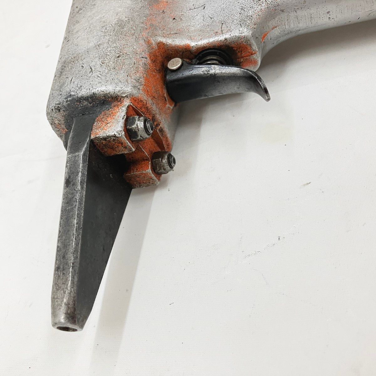 エア釘抜き機 詳細不明
