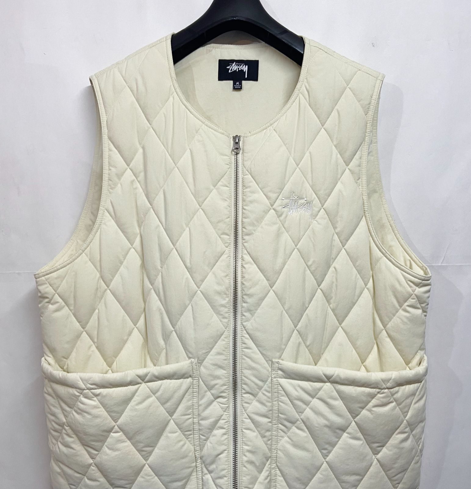 Stussy｜ステューシー DIAMOND QUILTED VEST キルティングベスト - メルカリ