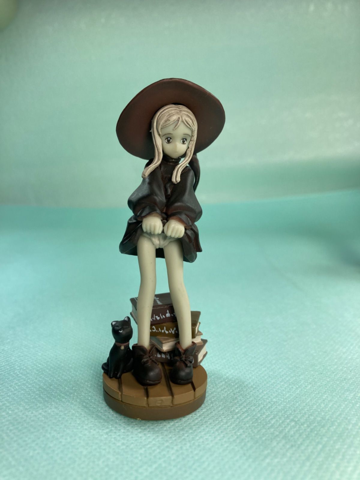 海洋堂 フィギュアコレクション 白詰草話 カラー4種＆セピア4種