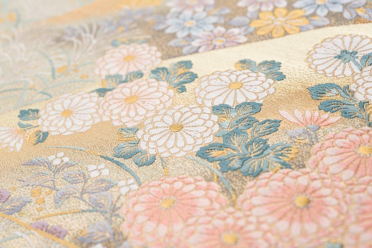 袋帯○山並に四季花 - メルカリ