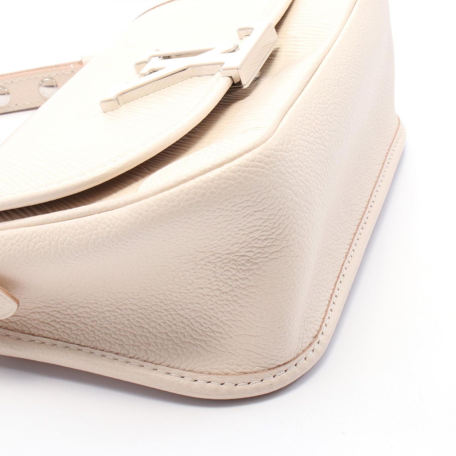 ルイ・ヴィトン LOUIS VUITTON ショルダーバッグ ビュシ NM M59457 