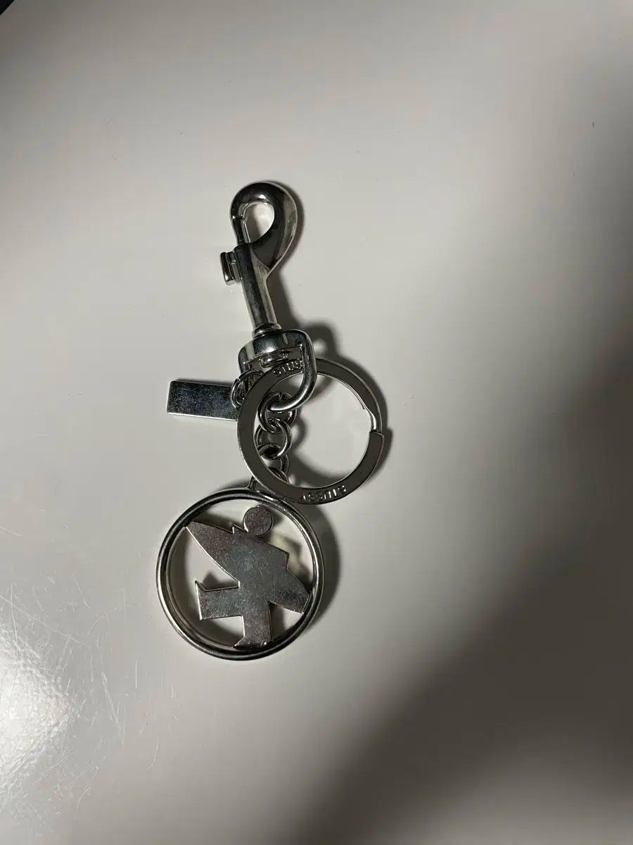 ステューシー サーフマン キーホルダー