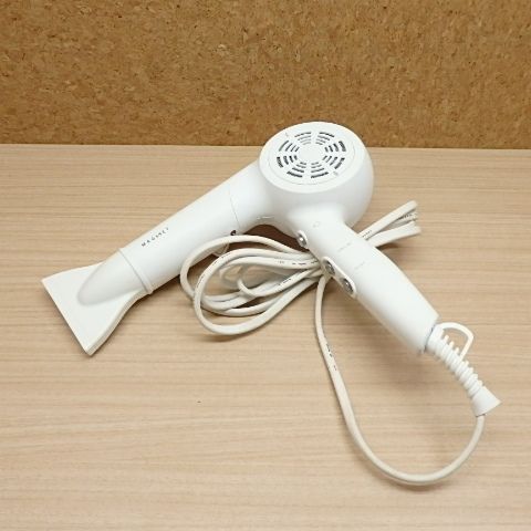 スノーボードブーツ 22.0cm  Burton 子供用 HOLISTIC cures マグネットヘアプロ ドライヤーモイスト HCD
