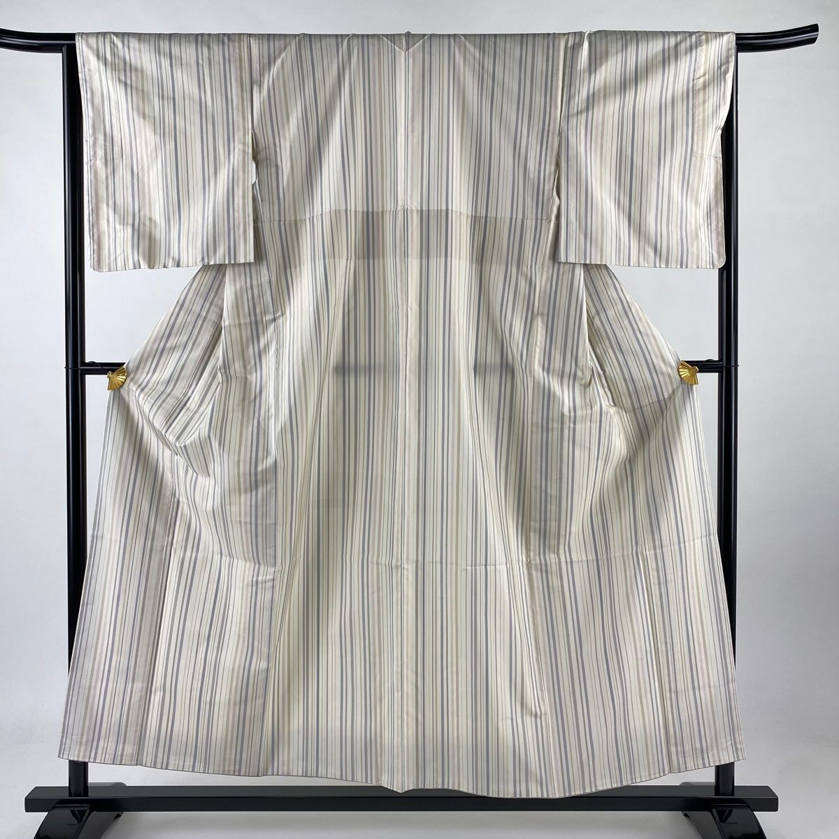 大島紬 身丈155cm 裄丈65.5cm M 袷 背抜き 証紙 縞 クリーム 正絹 美品  