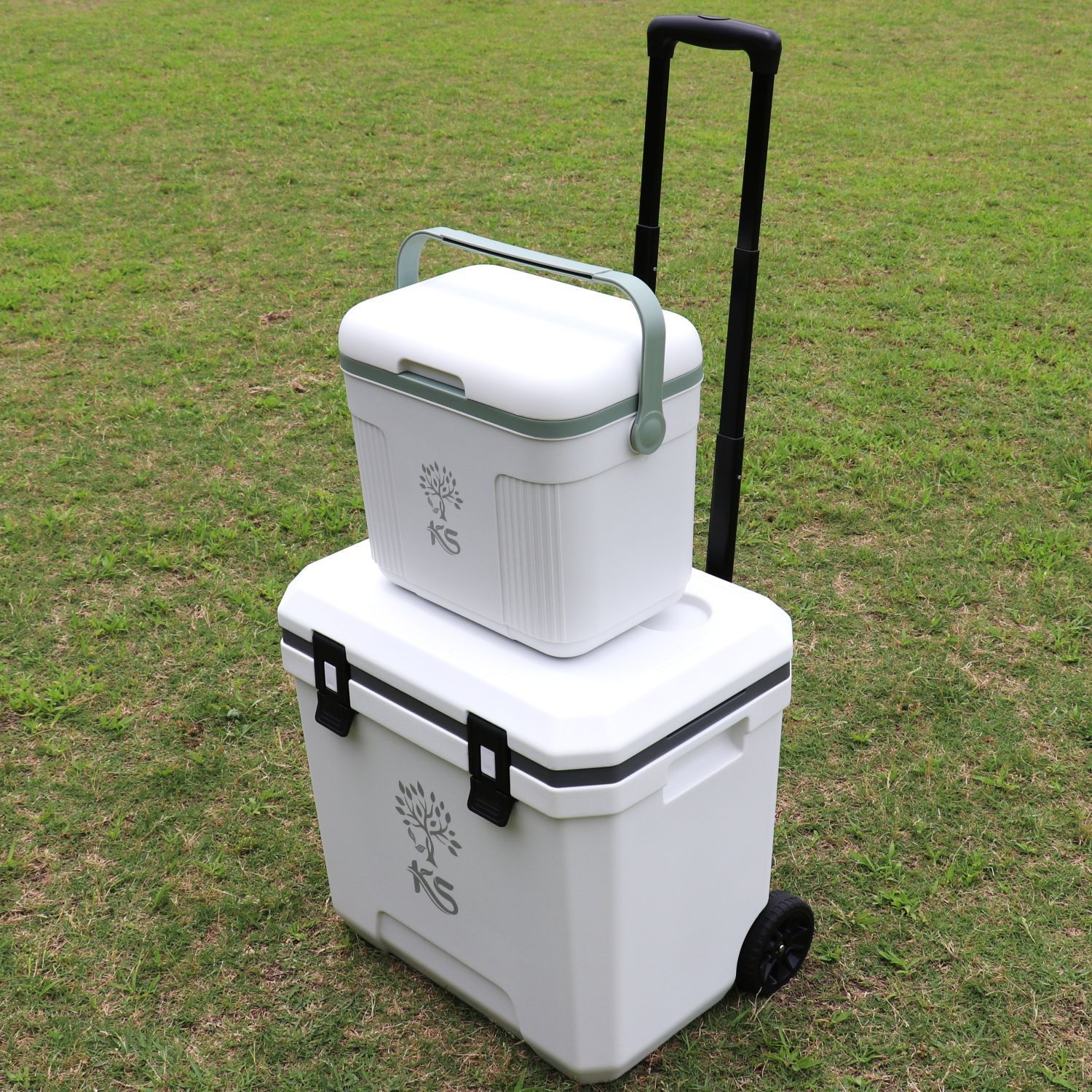 新品【大特価セール】KS クーラーボックス 10L 小型 軽量 ハード 小型 
