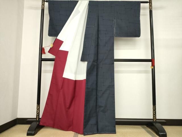 平和屋着物●本場大島紬　純泥染め　手織り　一元7マルキ　黒地　山田万志作　証紙付き　正絹　逸品　AABA9507ck 平和屋着物○本場大島紬 純泥染め 手織り 一元7マルキ 黒地 山田万志作