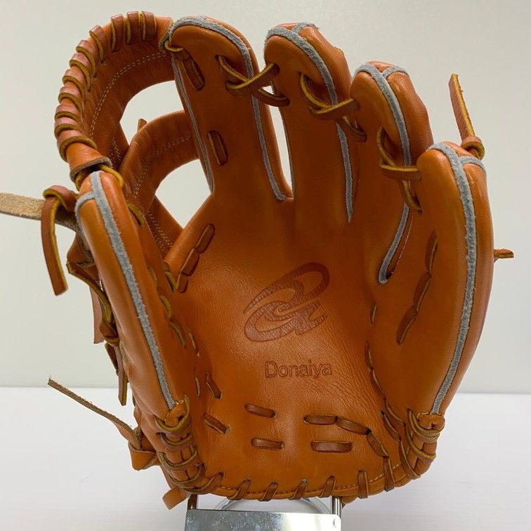 中古品 ドナイヤ Donaiya 軟式 内野手用グローブ DJNII 5506 中古品 ドナイヤ Donaiya 軟式 内野手用グローブ DJNII 5506 - メルカリ