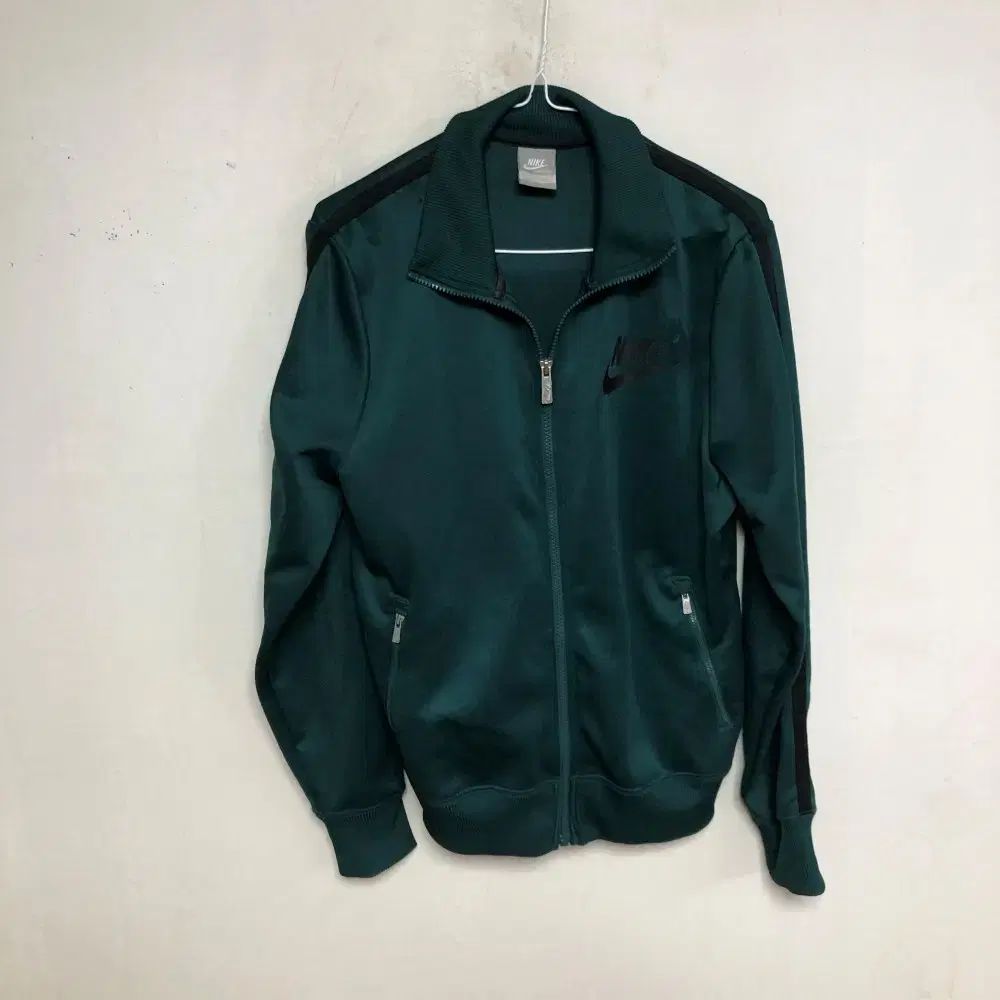 Nike(ナイキ） メンズ ジップアップ ジャケット 95M @ 9974