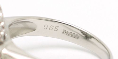 エメラルド0.65ct|ダイヤ0.79ct 15.5号