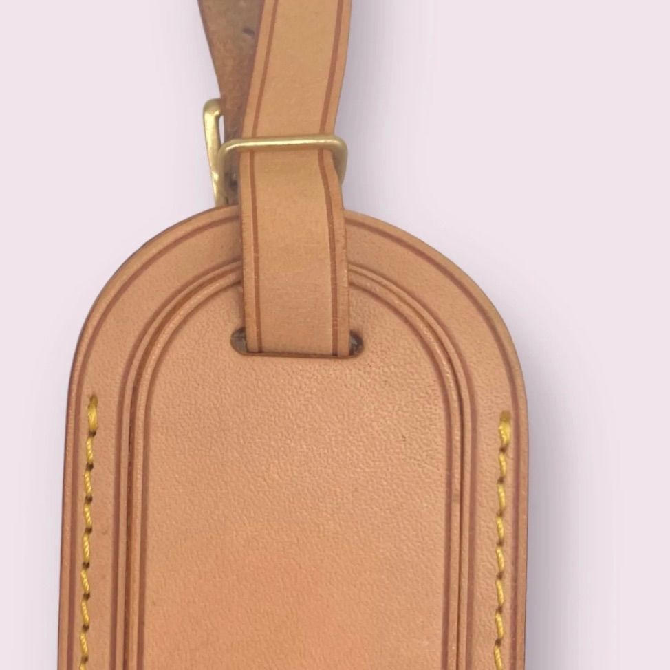 LOUIS VUITTON ルイヴィトン ネームタグ イニシャル T.H刻印