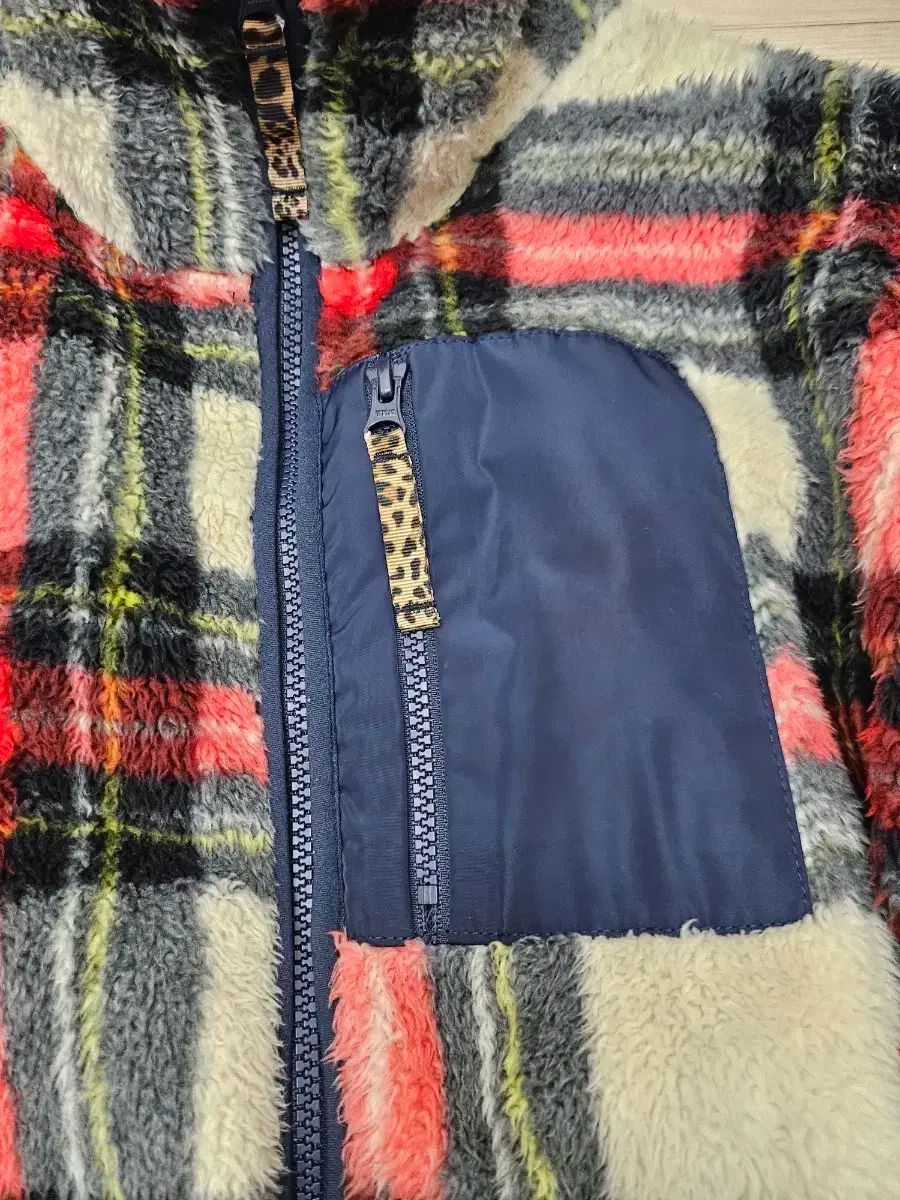 ジュニア ジップアップ