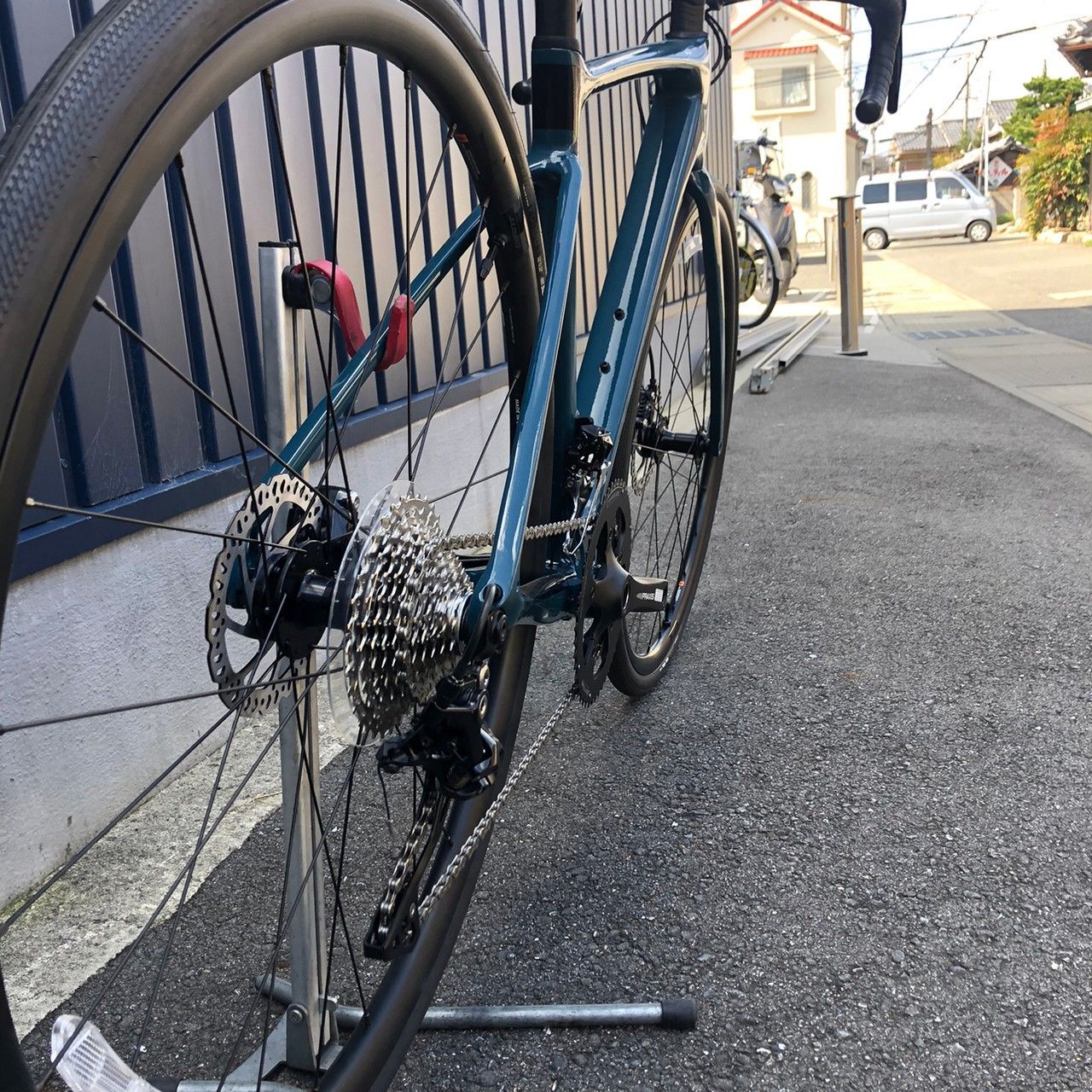 ☆新品同様☆ 送料込み☆ giant ロードバイク DEFY ADVANCED 2 試乗車 