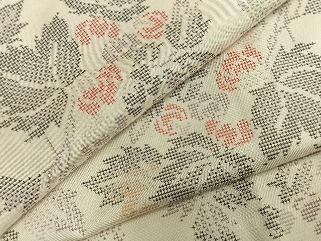 平和屋着物▽本場大島紬　白大島　単衣　9マルキ　草花文　正絹　逸品　AABB2194fy 平和屋着物▽本場大島紬 白大島 単衣 9マルキ 草花文 正絹 逸品