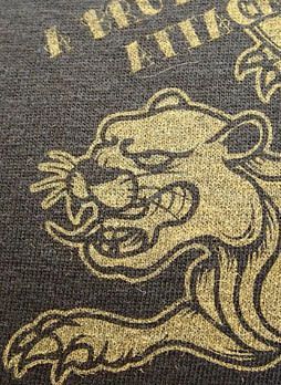 ヘンリーネックTシャツ