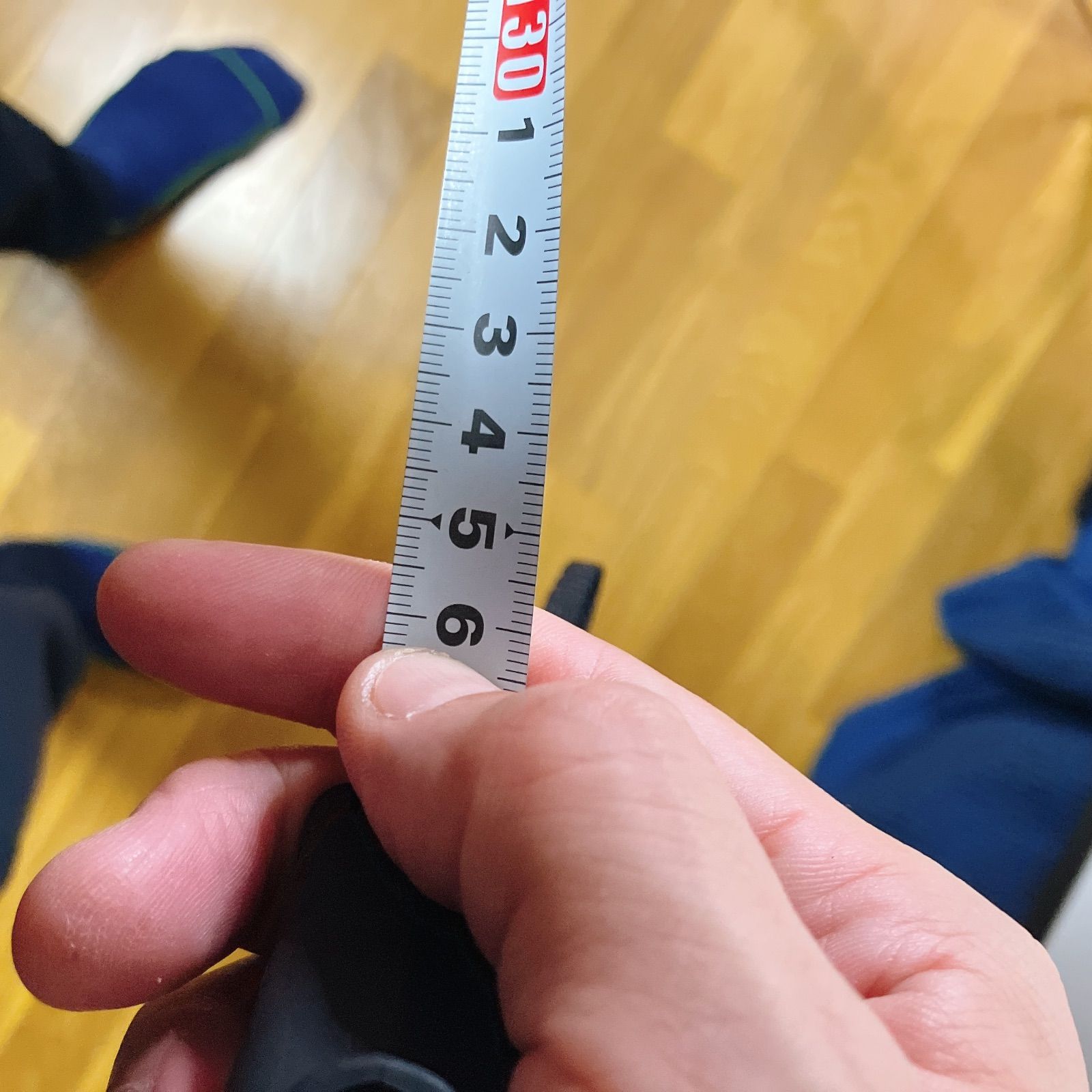 三脚式 プロジェクタースクリーン