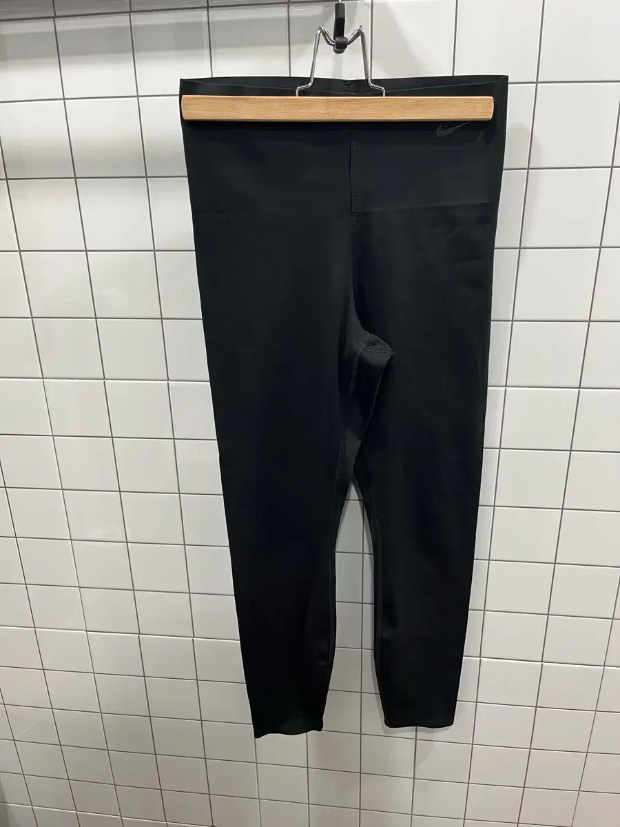 NIKE ナイキ レギンス M サイズ