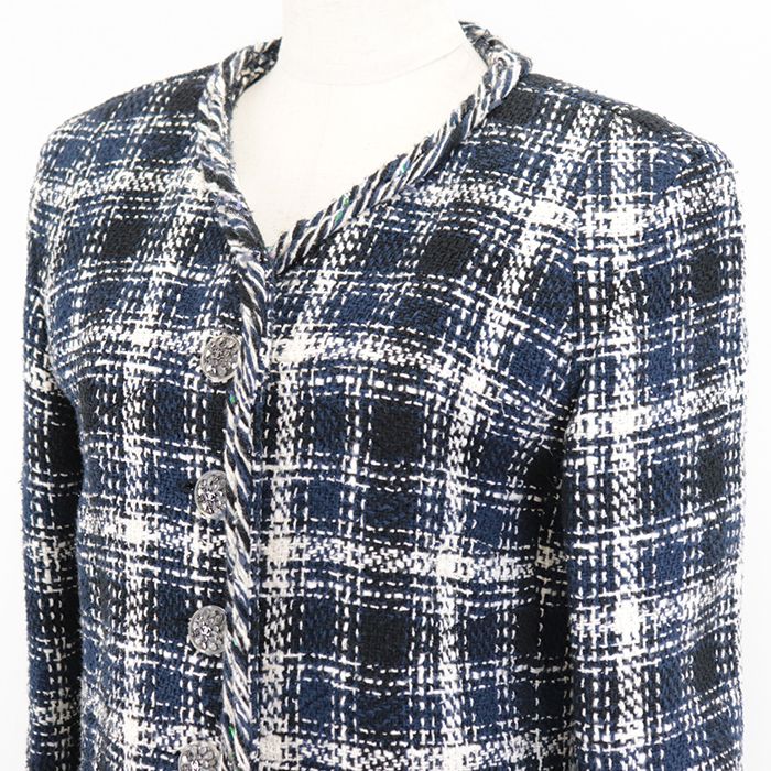 2017年プレ CHANEL シャネル テーラードジャケット ツイード ライオン