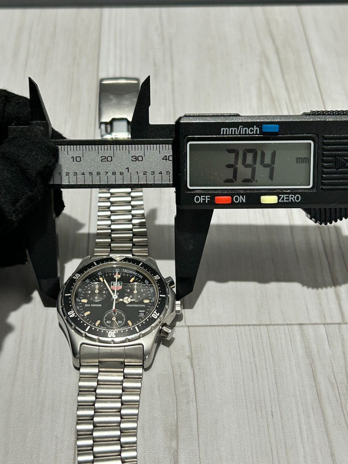 タグホイヤー PROFESSIONAL 200 CE1112 クロノグラフ Tag heuer professional 2000 CE1112 クロノグラフ タグホイヤー