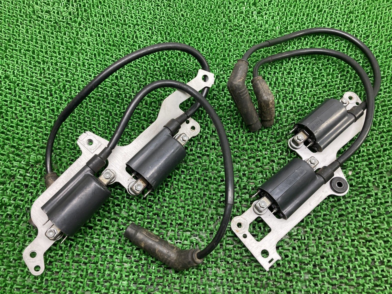 RSV1000ミレ イグニッションコイル 129700 アプリリア 純正 バイク 部品 aprilia MILLE プラグコード 機能的問題なし 【中古】 19