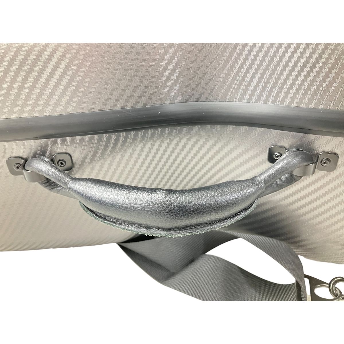 トルコのウード 木製 専用ケース付き トルコのウード 6弦 木製 専用ケース付き トルコのウード 6弦 木製