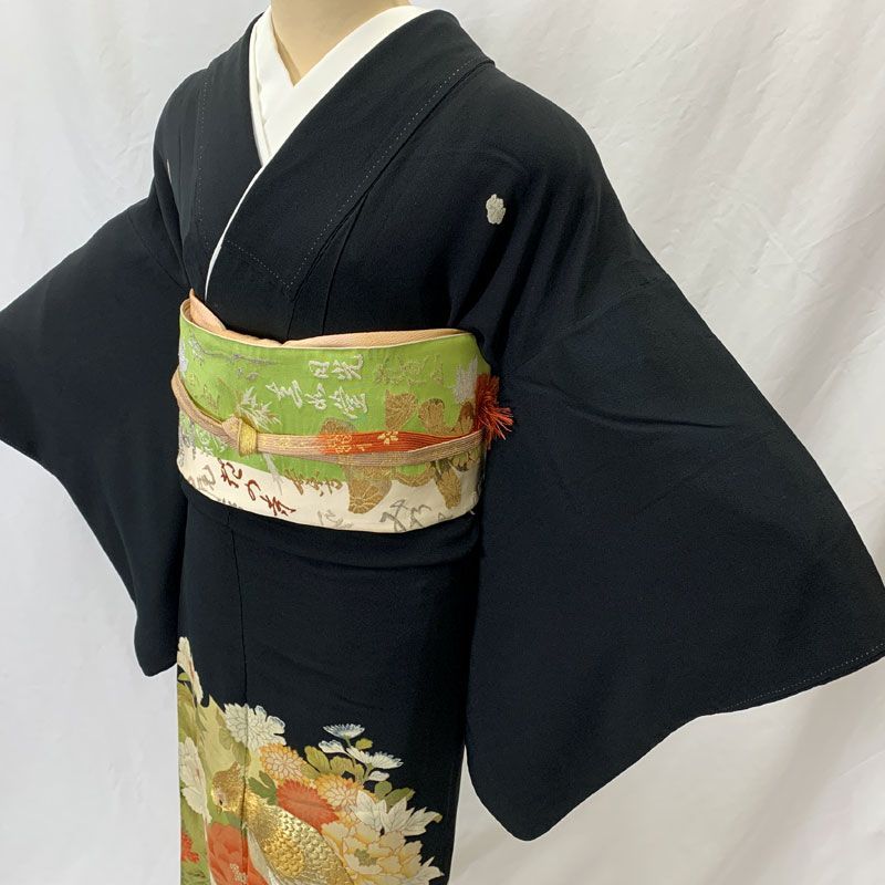 アンティーク　黒留袖　花に鳥　着物　レトロ　リメイク 13270】 着物リメイク 黒留袖 ロングコート 刺繍 鳥模様 松