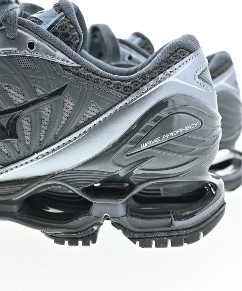 MIZUNO スニーカー