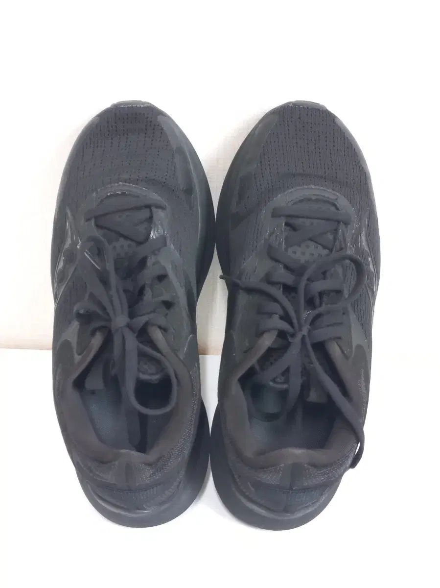 Saucony Running | Shoes Clothing, US Accessories & – Brown's