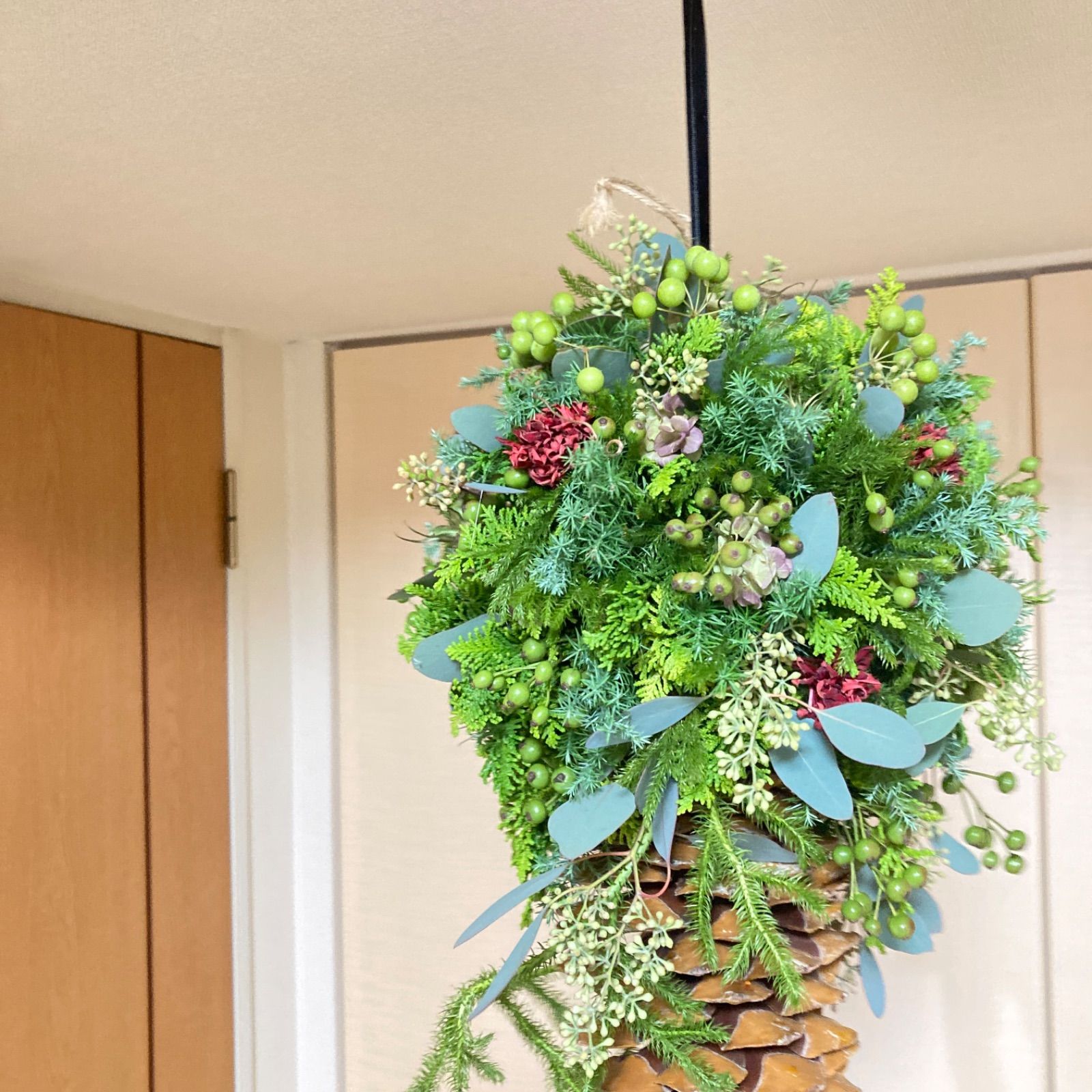 3.バスケット付アナベルスワッグ 3.バスケット付アナベルスワッグ 1.バスケット付アナベルスワッグ 3