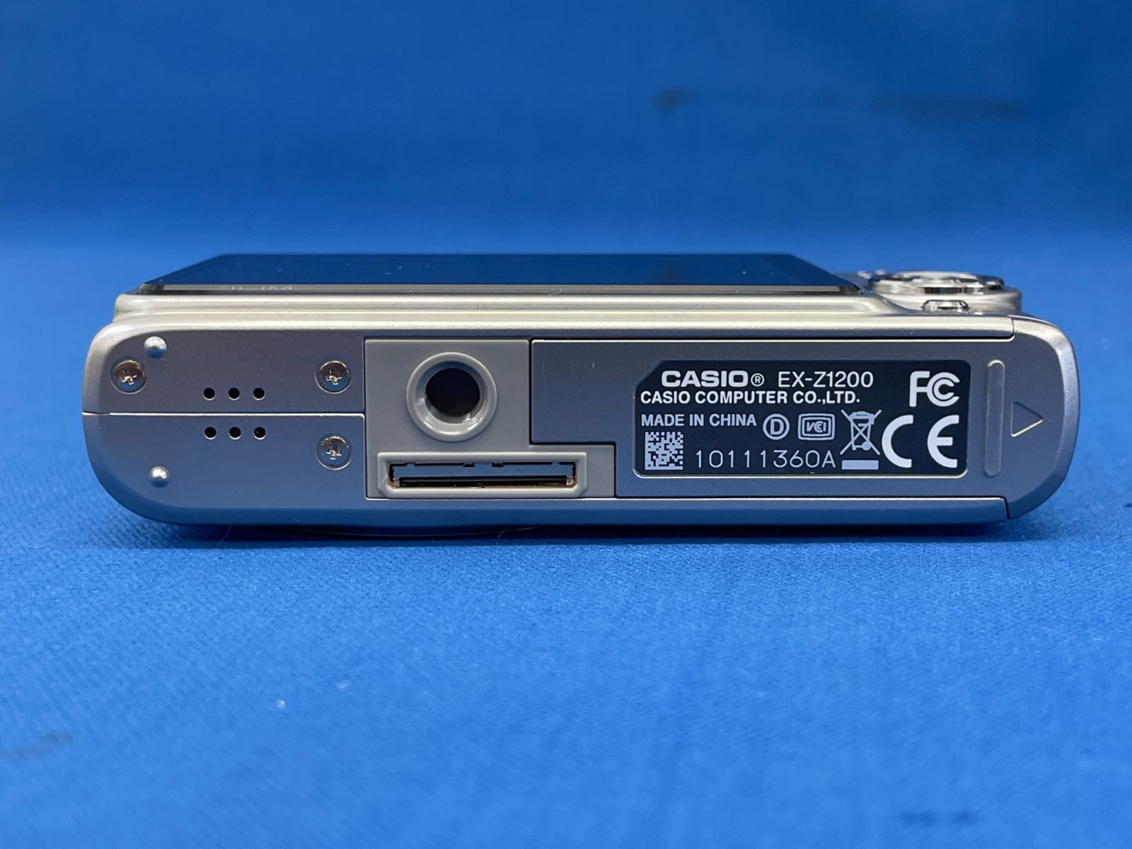 CASIO/カシオ EXILIM EX-Z1200 デジタルカメラ シルバー