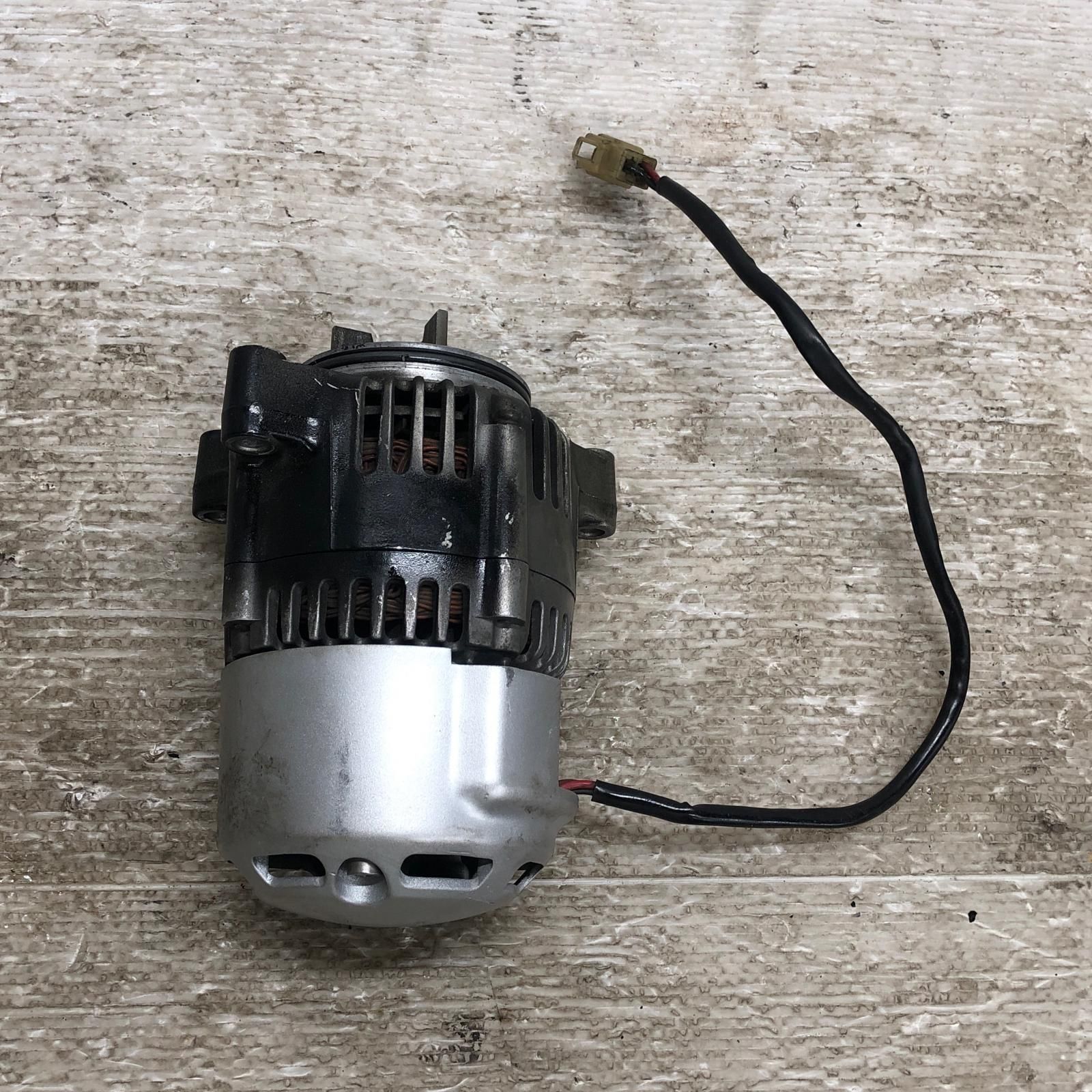 KAWASAKI ゼファー1100 ZRT10A オルタネーター カワサキ